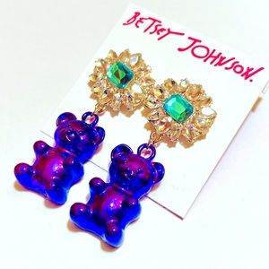 🐻BETSEY JOHNSON: SUGAR RUSH GUMMY BEAR EARRINGS 🐻